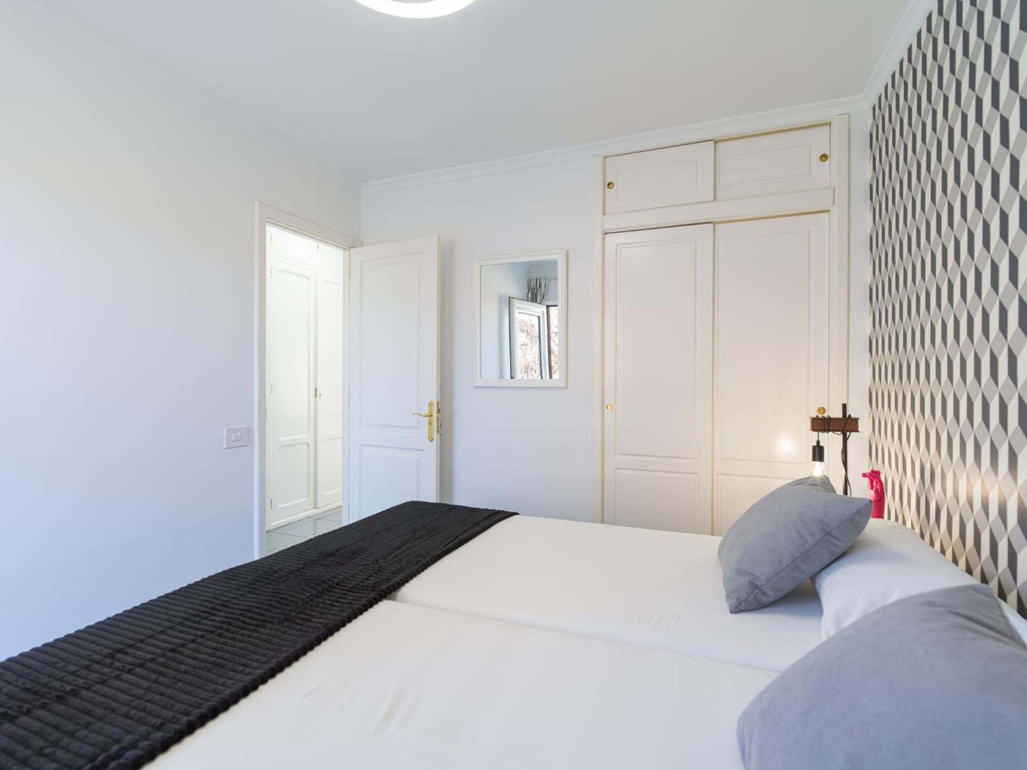Timon Apartment *